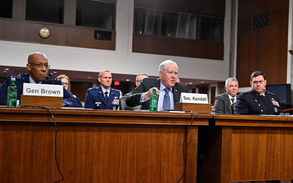 Defense budget image